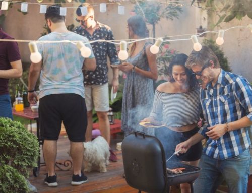 Les 4 étapes pour organiser un barbecue inoubliable